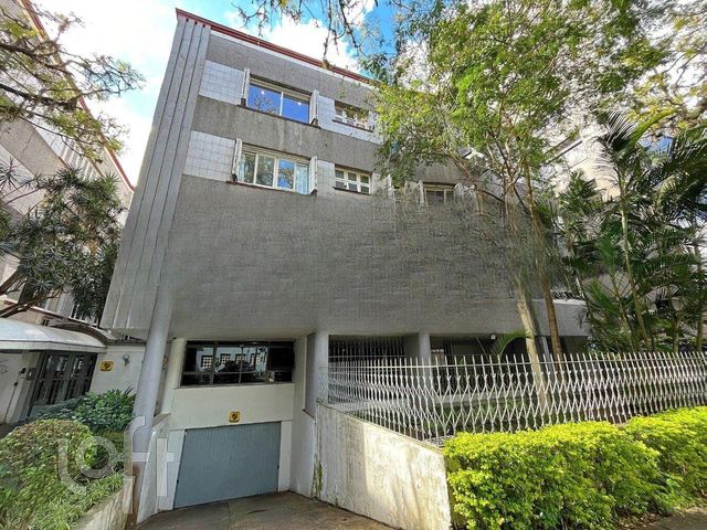 Apartamento com 89m², 2 dormitórios, 1 vaga, Rio Branco em Porto Alegre