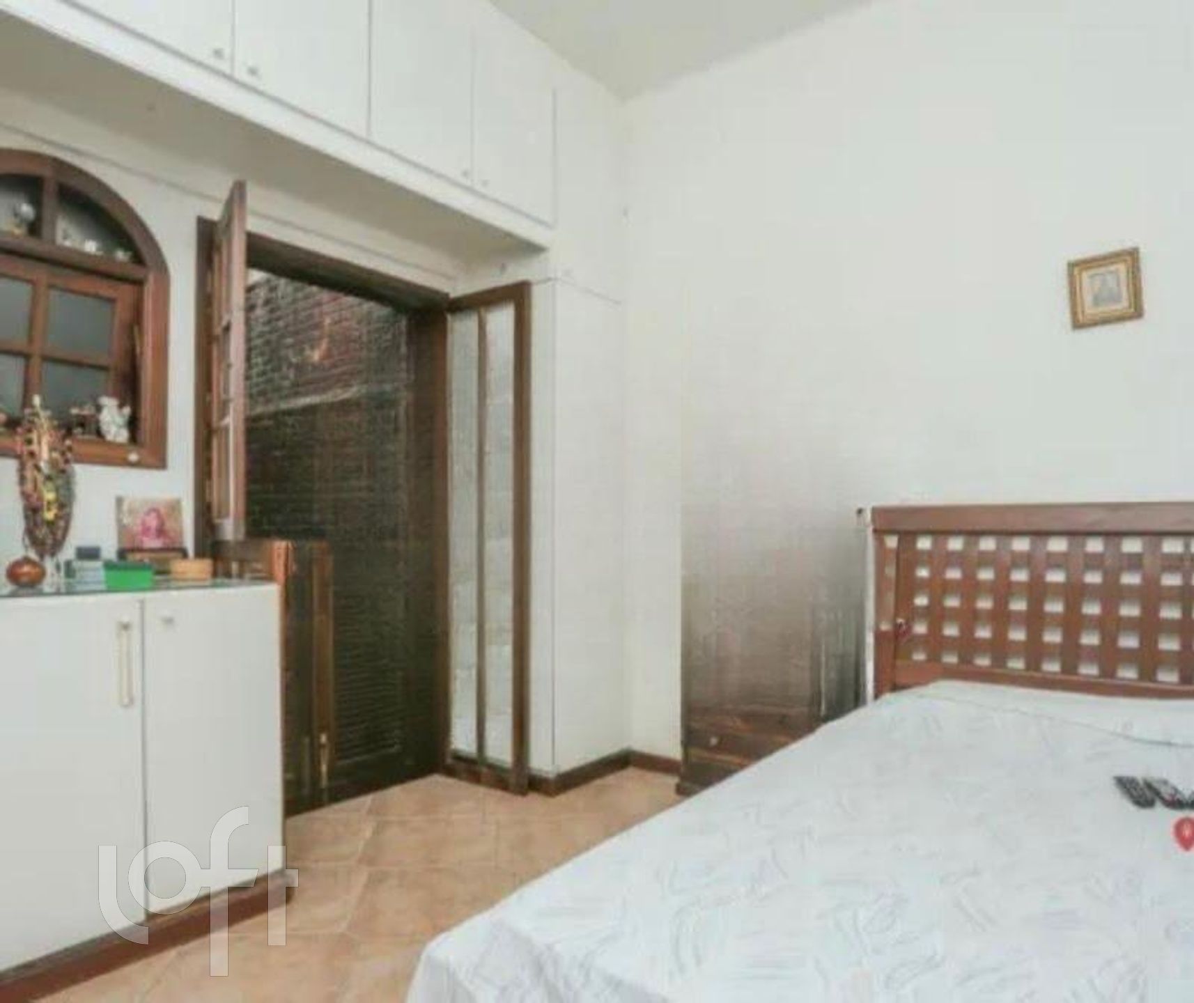 Apartamento à venda com 2 quartos, 70m² - Foto 9