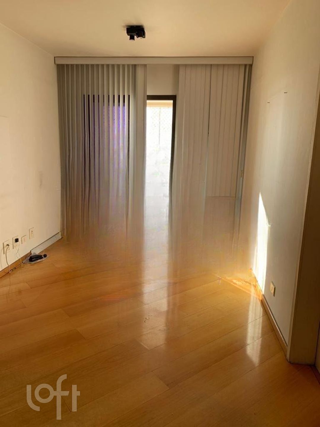 Apartamento à venda com 2 quartos, 68m² - Foto 3