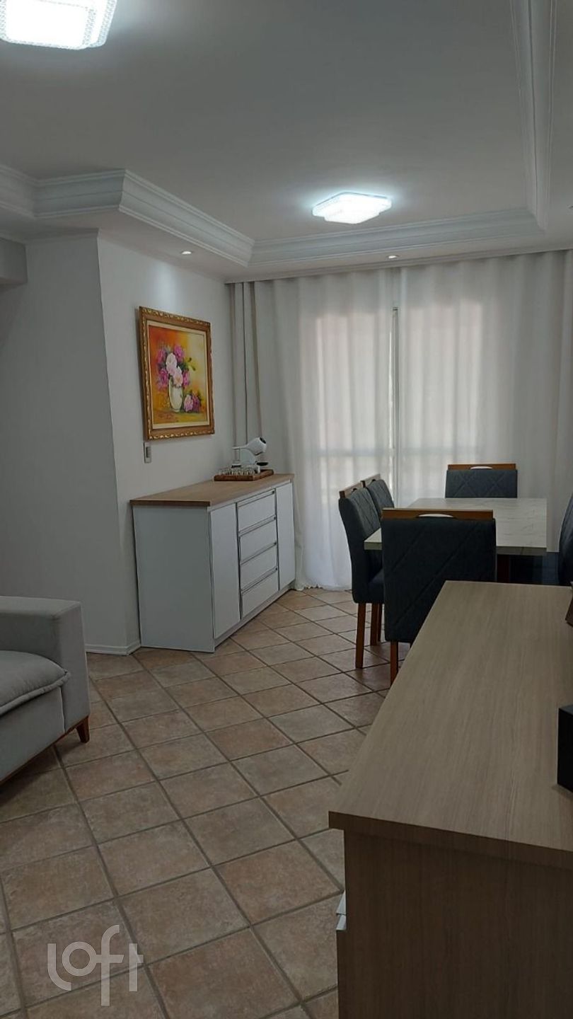 Apartamento à venda com 3 quartos, 70m² - Foto 3