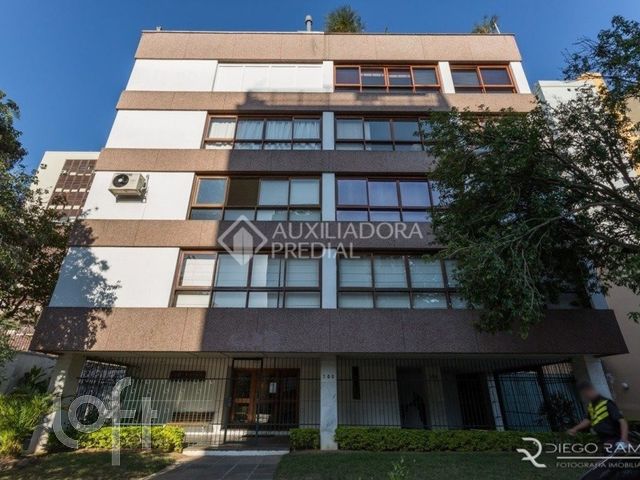 Apartamento com 277m², 3 dormitórios, 1 suíte, 1 vaga, Menino Deus em Porto Alegre