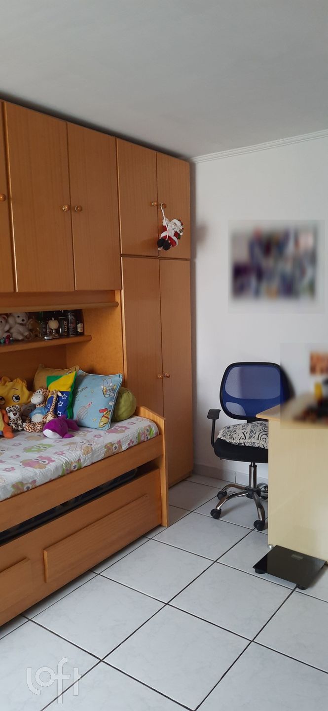 Apartamento à venda com 2 quartos, 70m² - Foto 3