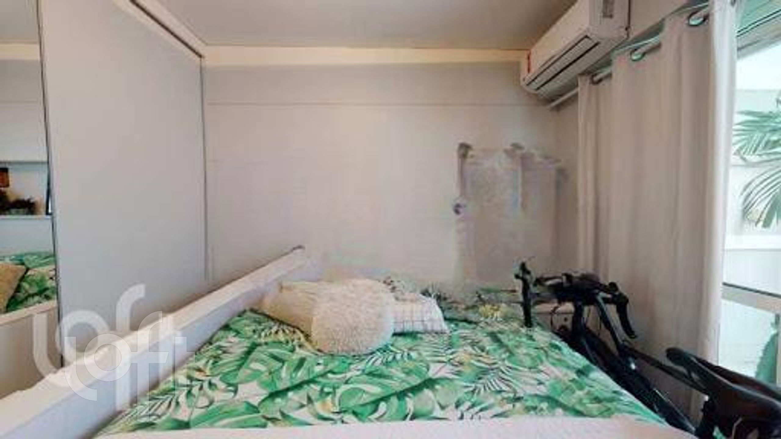 Apartamento à venda com 1 quarto, 57m² - Foto 8