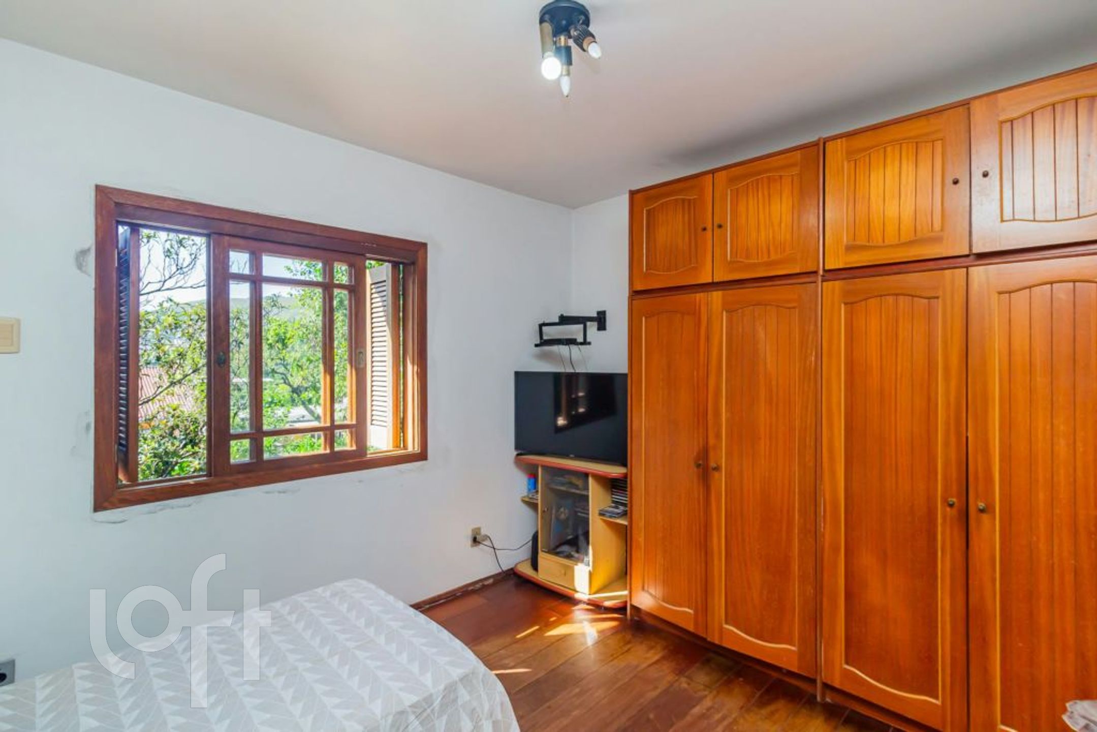 Imagem da propriedade 11