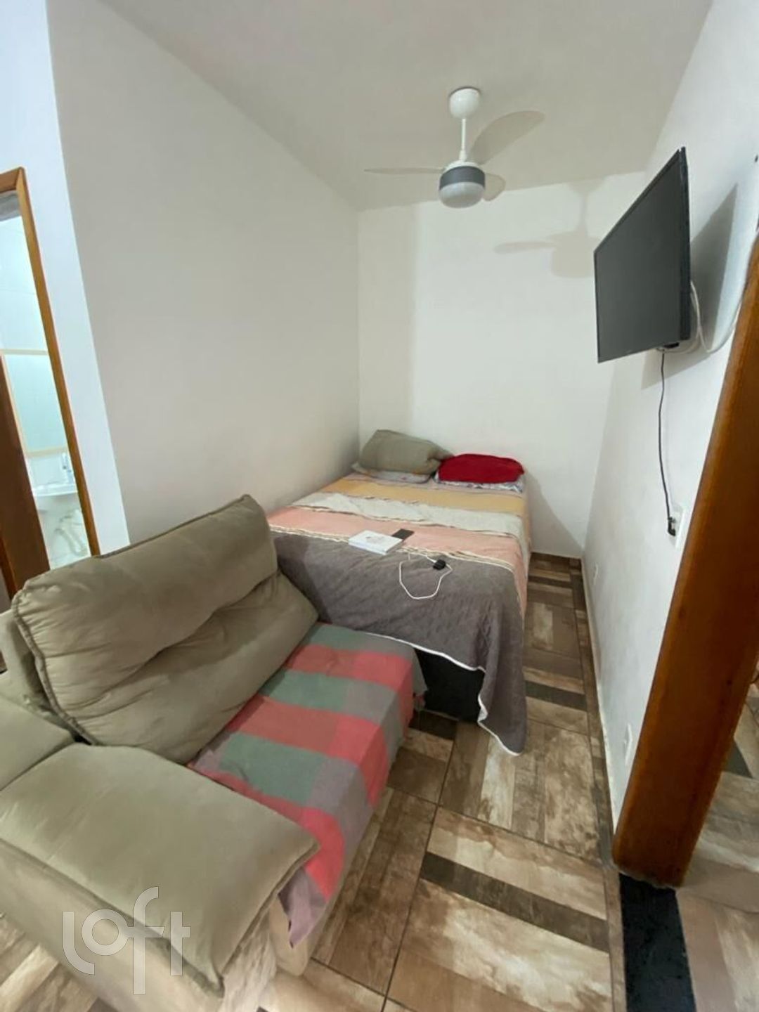 Apartamento à venda com 1 quarto, 32m² - Foto 1