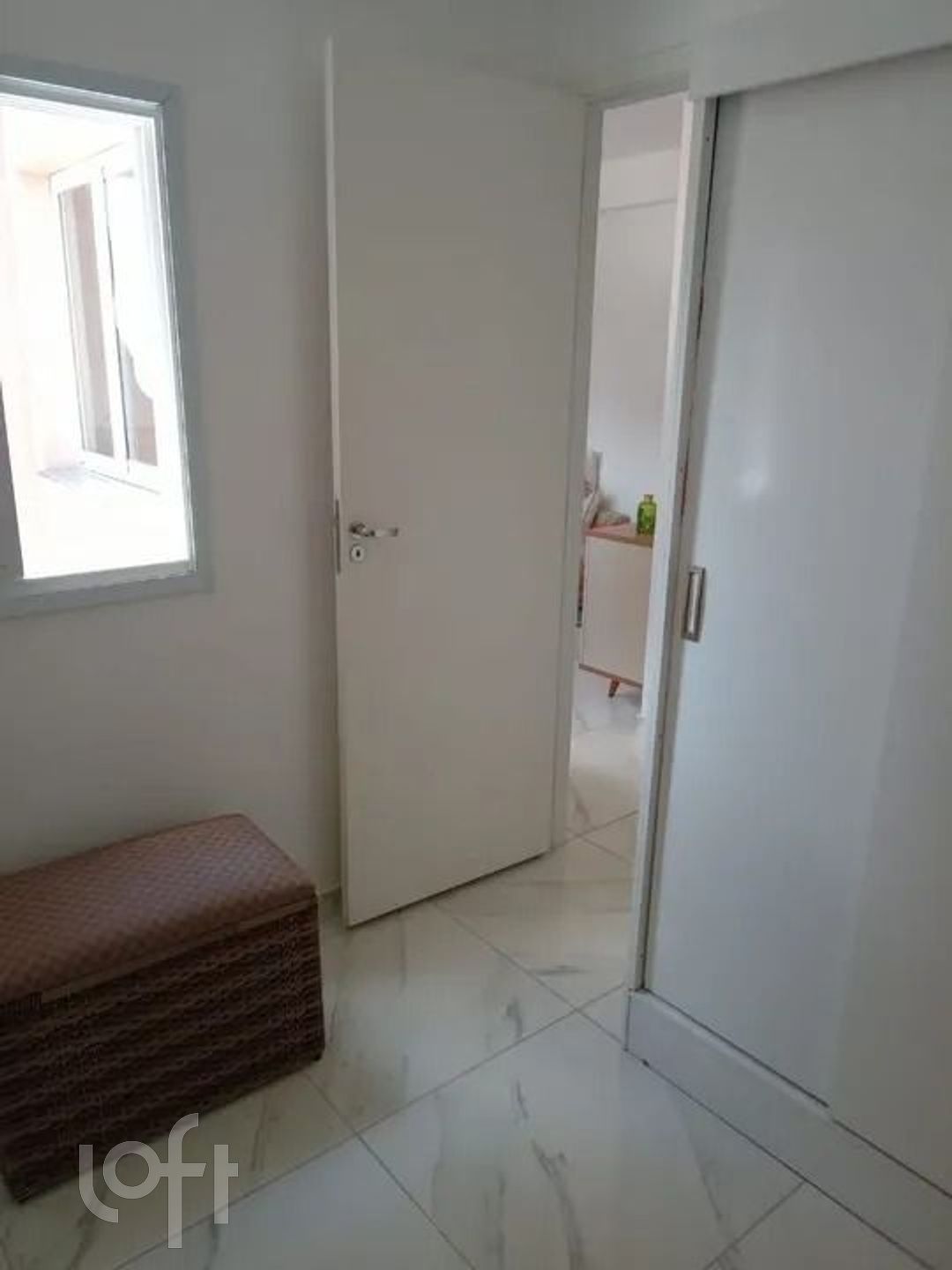 Apartamento à venda com 2 quartos, 44m² - Foto 9