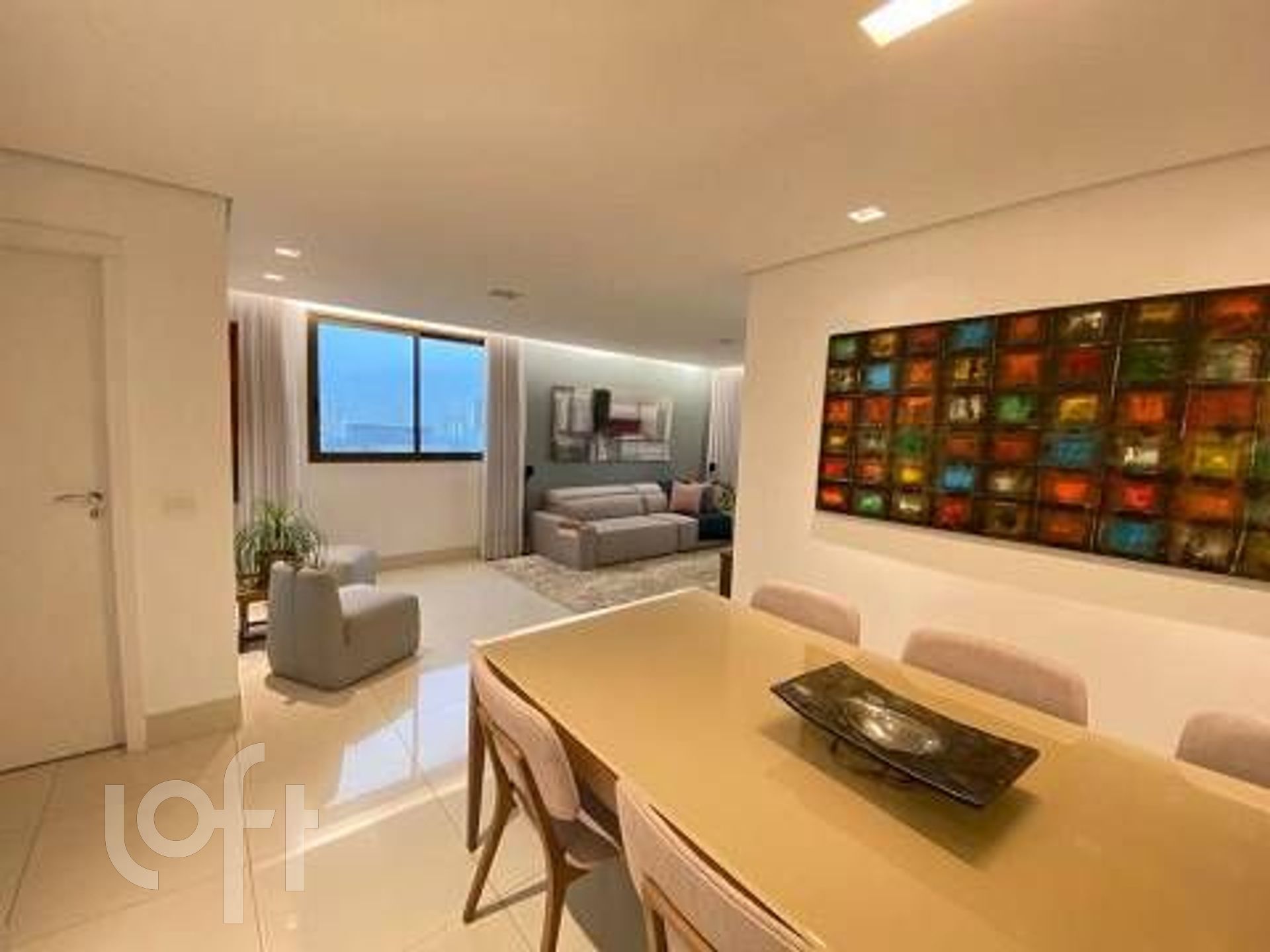 Apartamento à venda com 3 quartos, 118m² - Foto 2