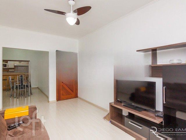 Apartamento com 75m², 2 dormitórios, 1 suíte, Auxiliadora em Porto Alegre