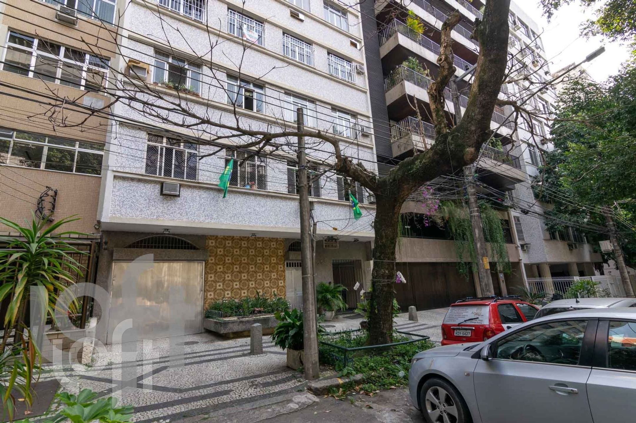 Apartamento à venda com 4 quartos, 150m² - Foto 12