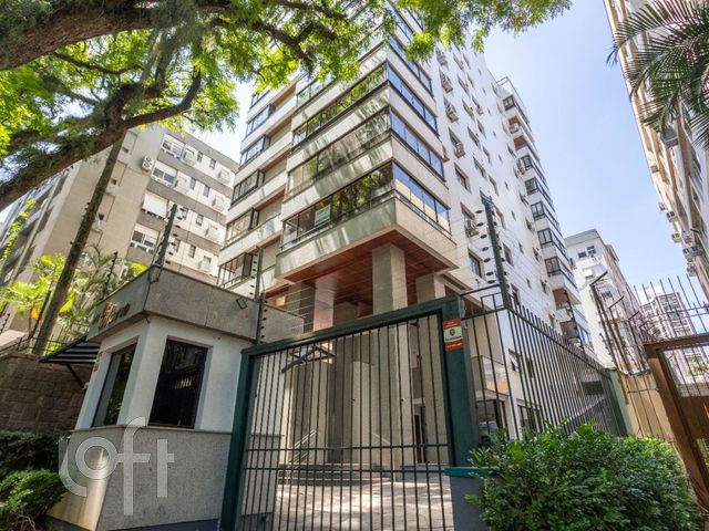 Apartamento com 100m², 2 dormitórios, 1 suíte, 2 vagas, Independência em Porto Alegre