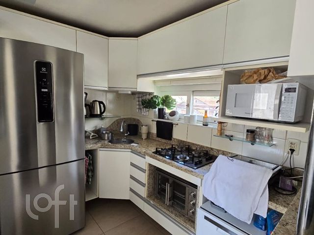 Apartamento com 85m², 3 dormitórios, Santana em Porto Alegre