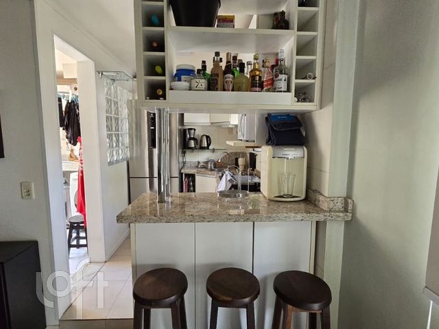 Apartamento com 85m², 3 dormitórios, Santana em Porto Alegre