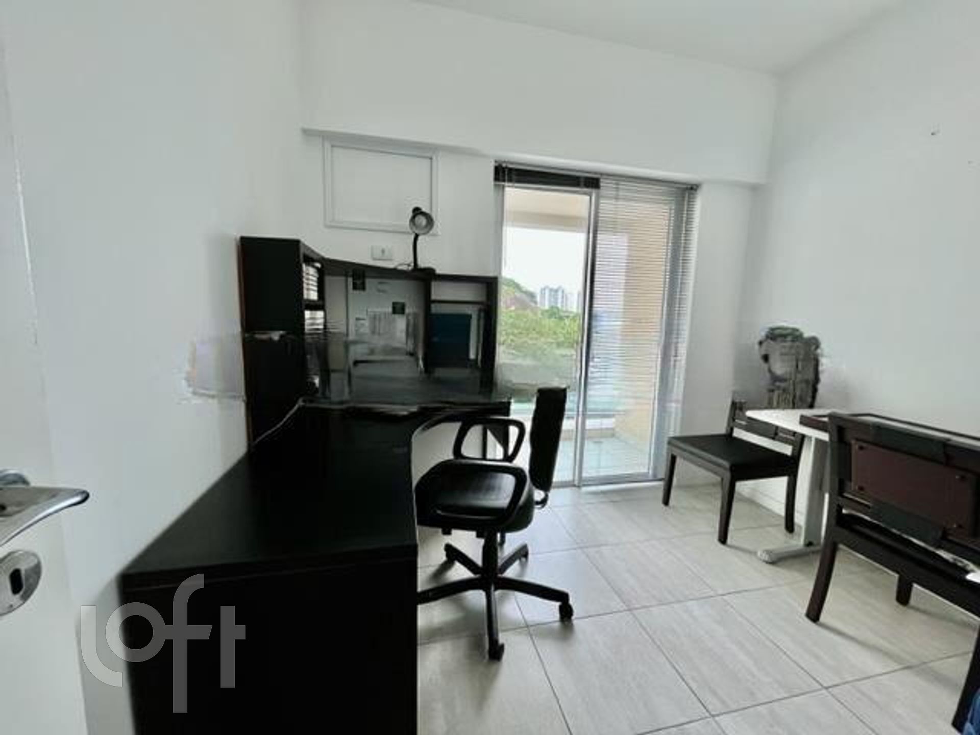 Apartamento à venda com 3 quartos, 142m² - Foto 12