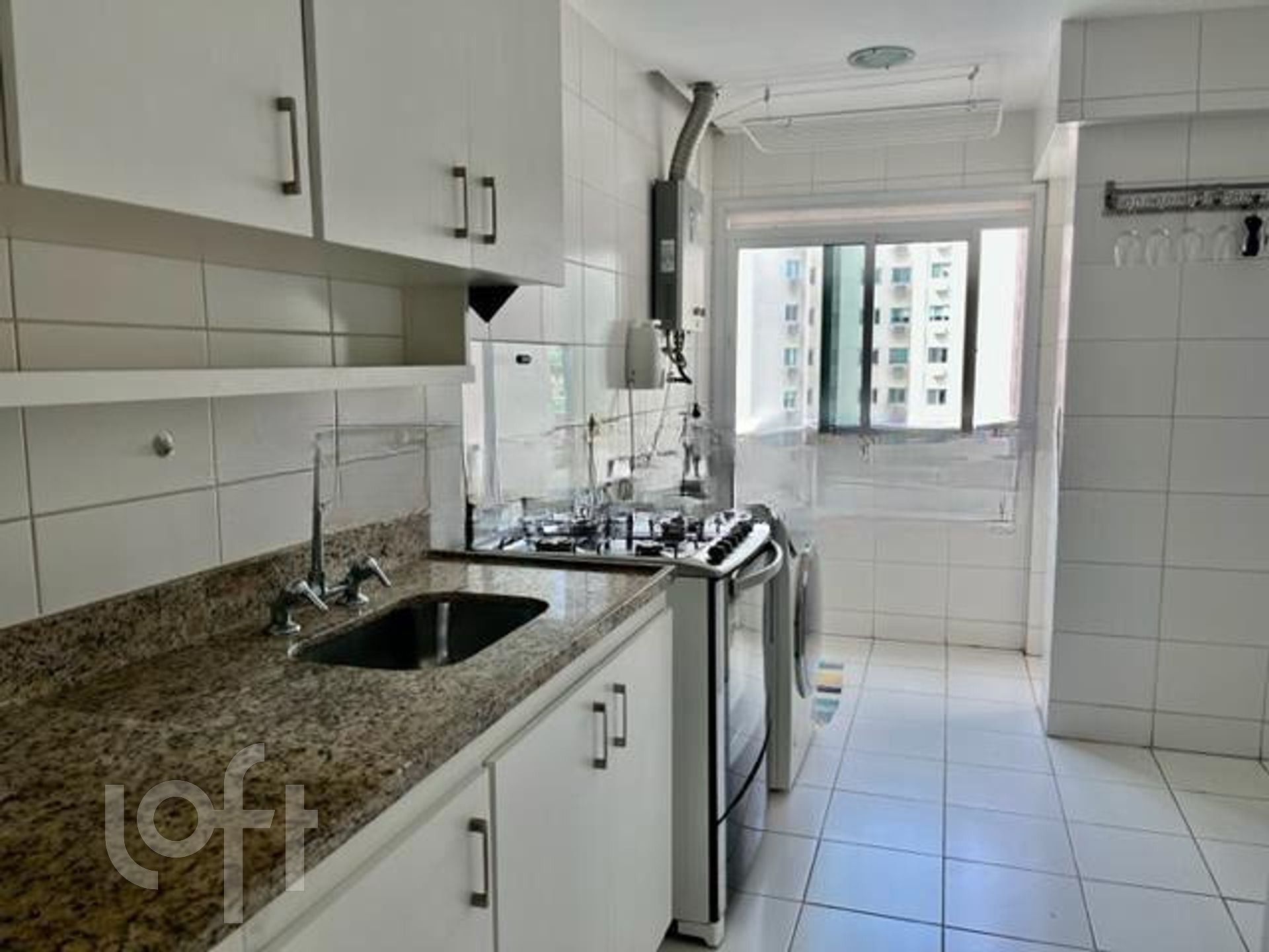 Apartamento à venda com 3 quartos, 142m² - Foto 25