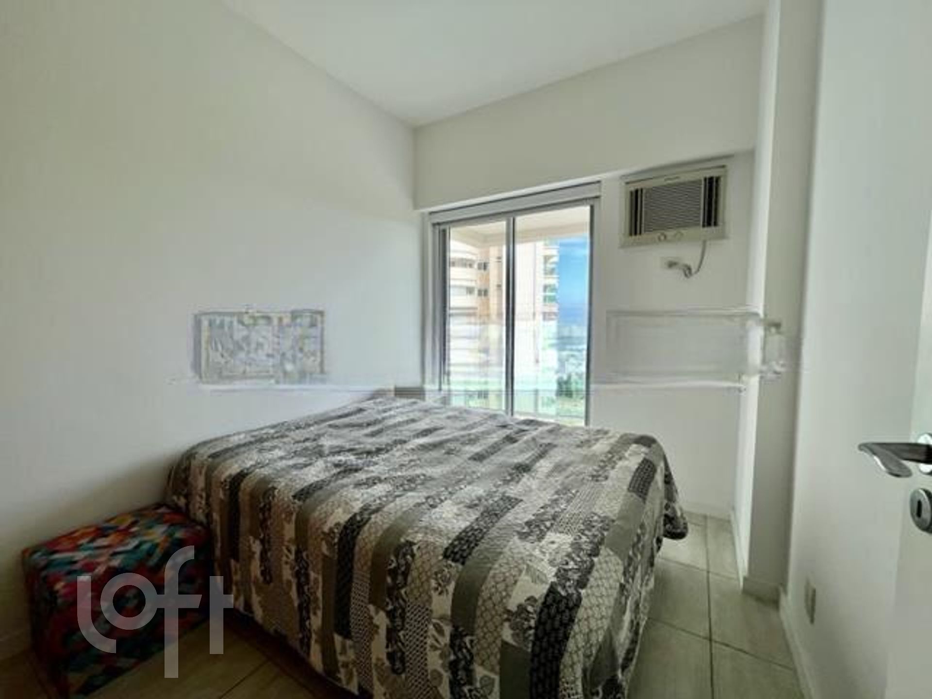 Apartamento à venda com 3 quartos, 142m² - Foto 13