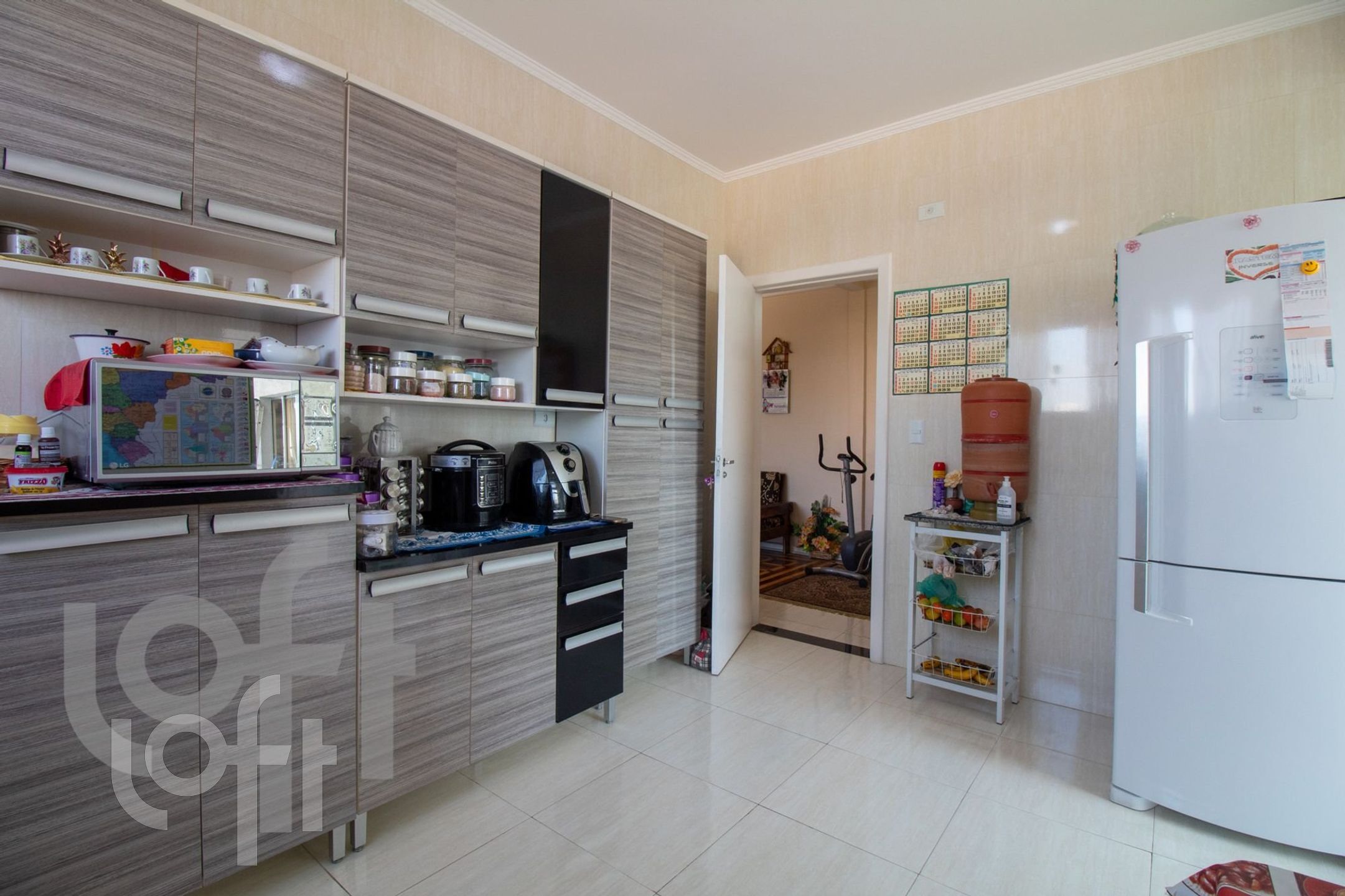 Apartamento à venda com 3 quartos, 130m² - Foto 14