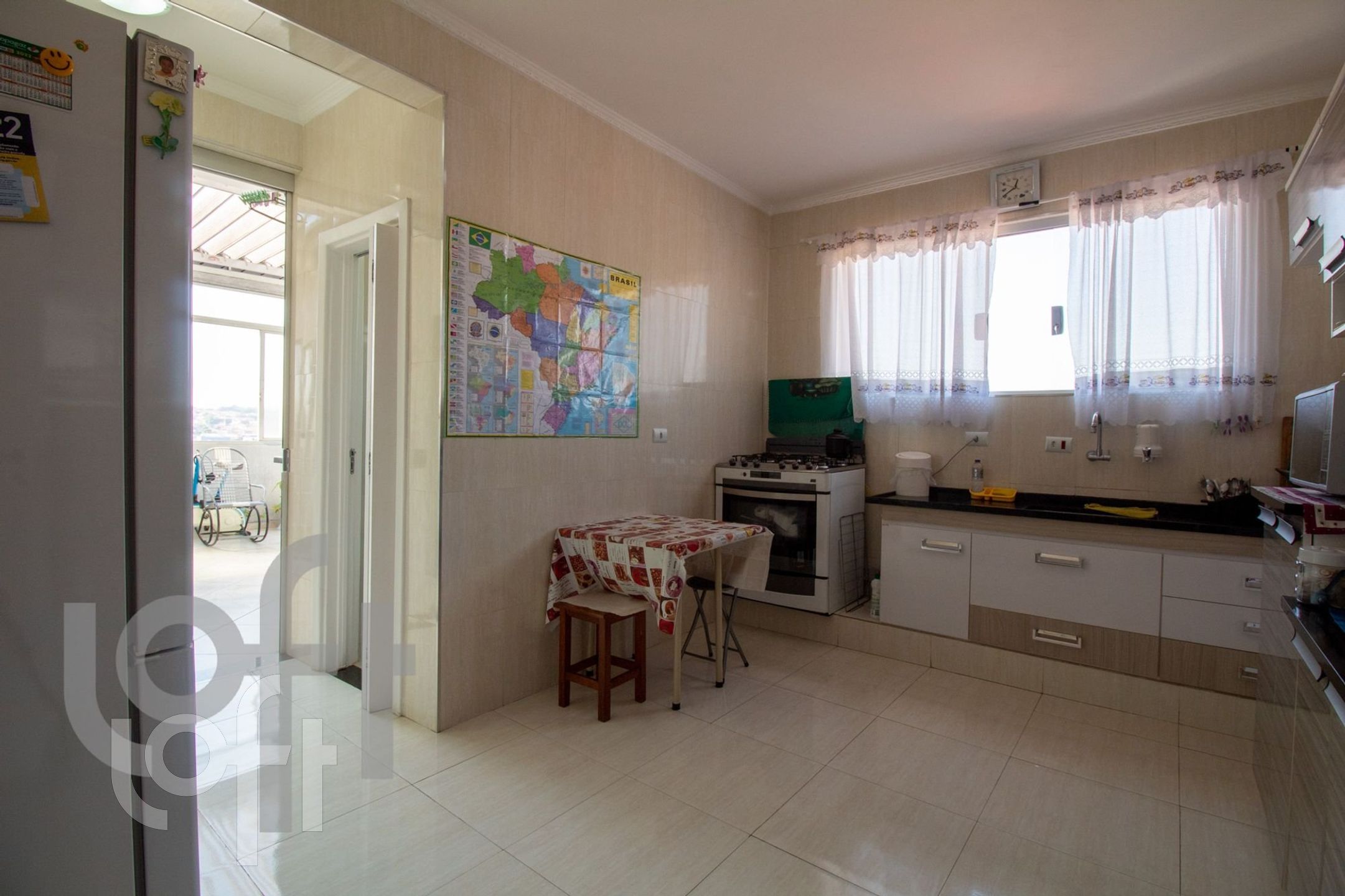 Apartamento à venda com 3 quartos, 130m² - Foto 11