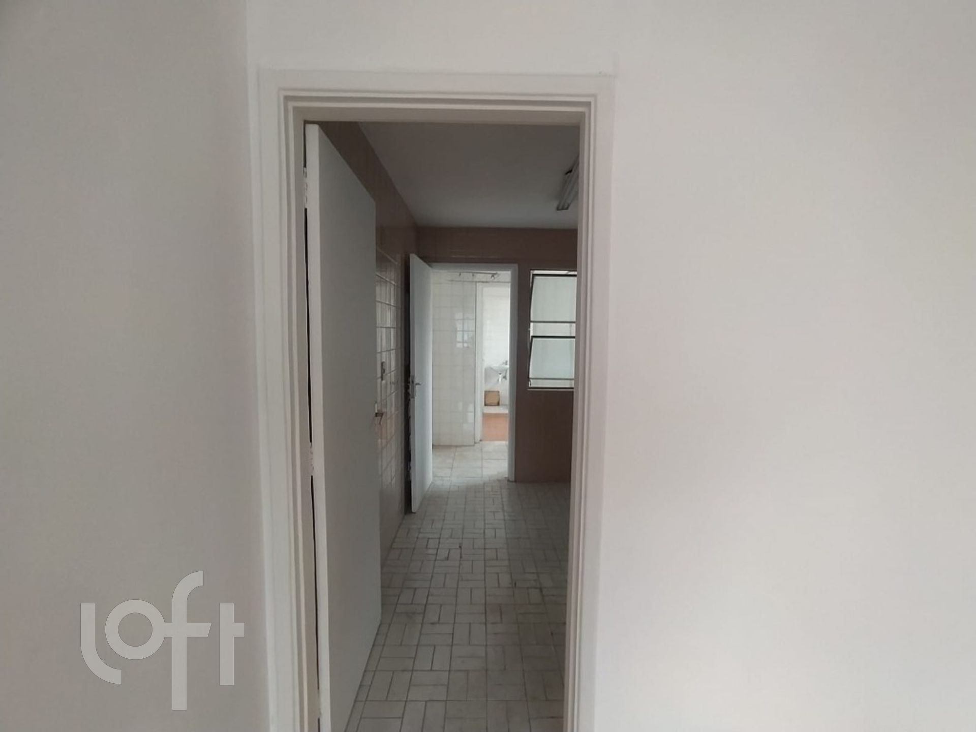 Apartamento à venda com 2 quartos, 80m² - Foto 27