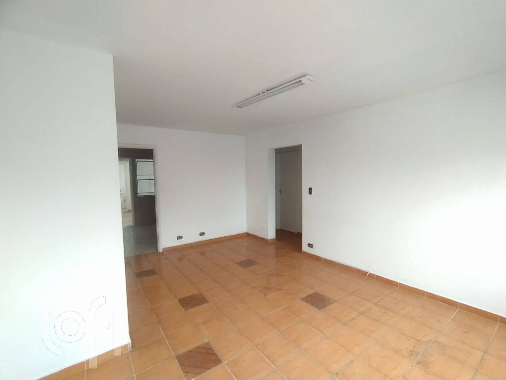 Apartamento à venda com 2 quartos, 80m² - Foto 30