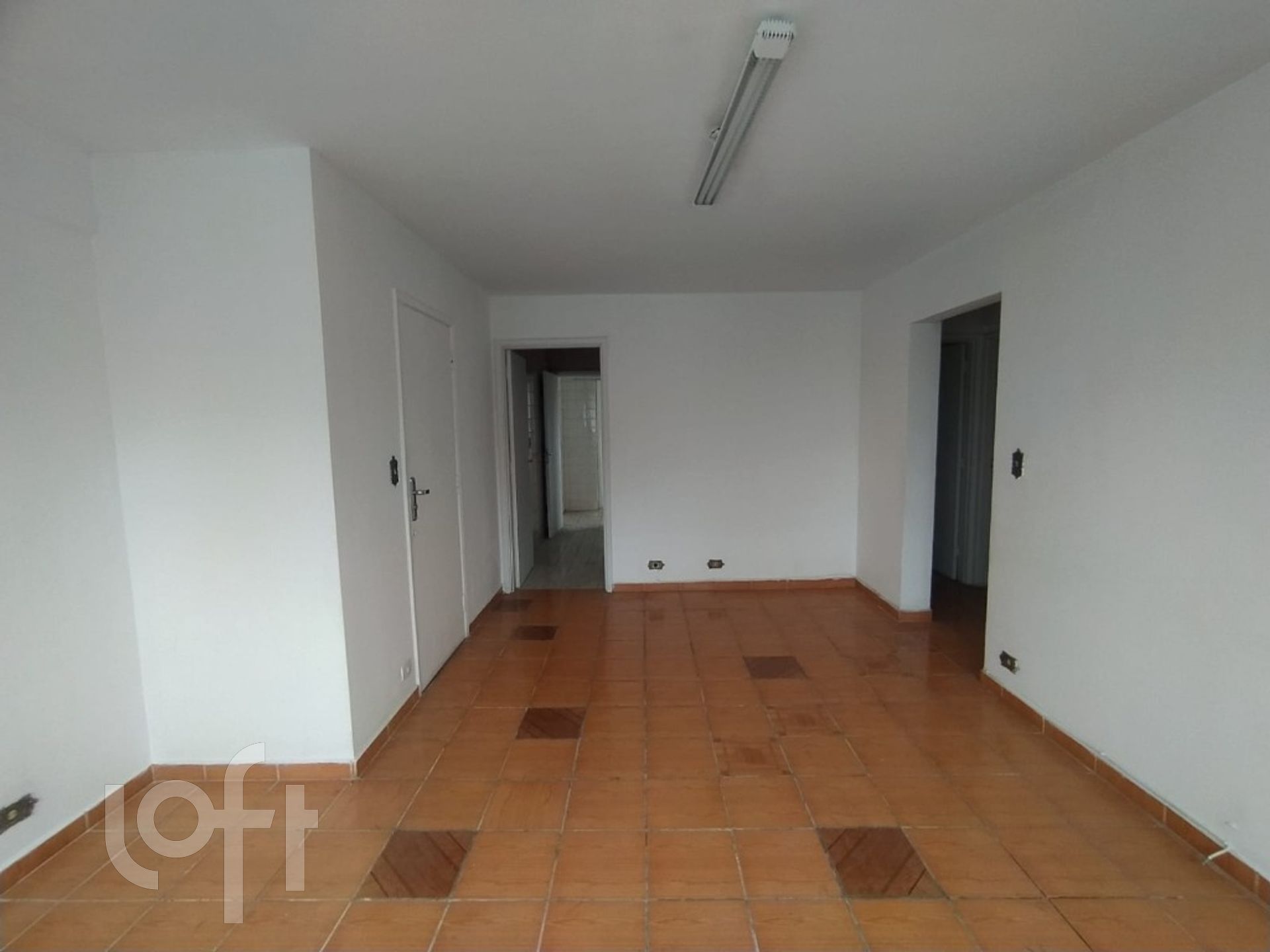 Apartamento à venda com 2 quartos, 80m² - Foto 1