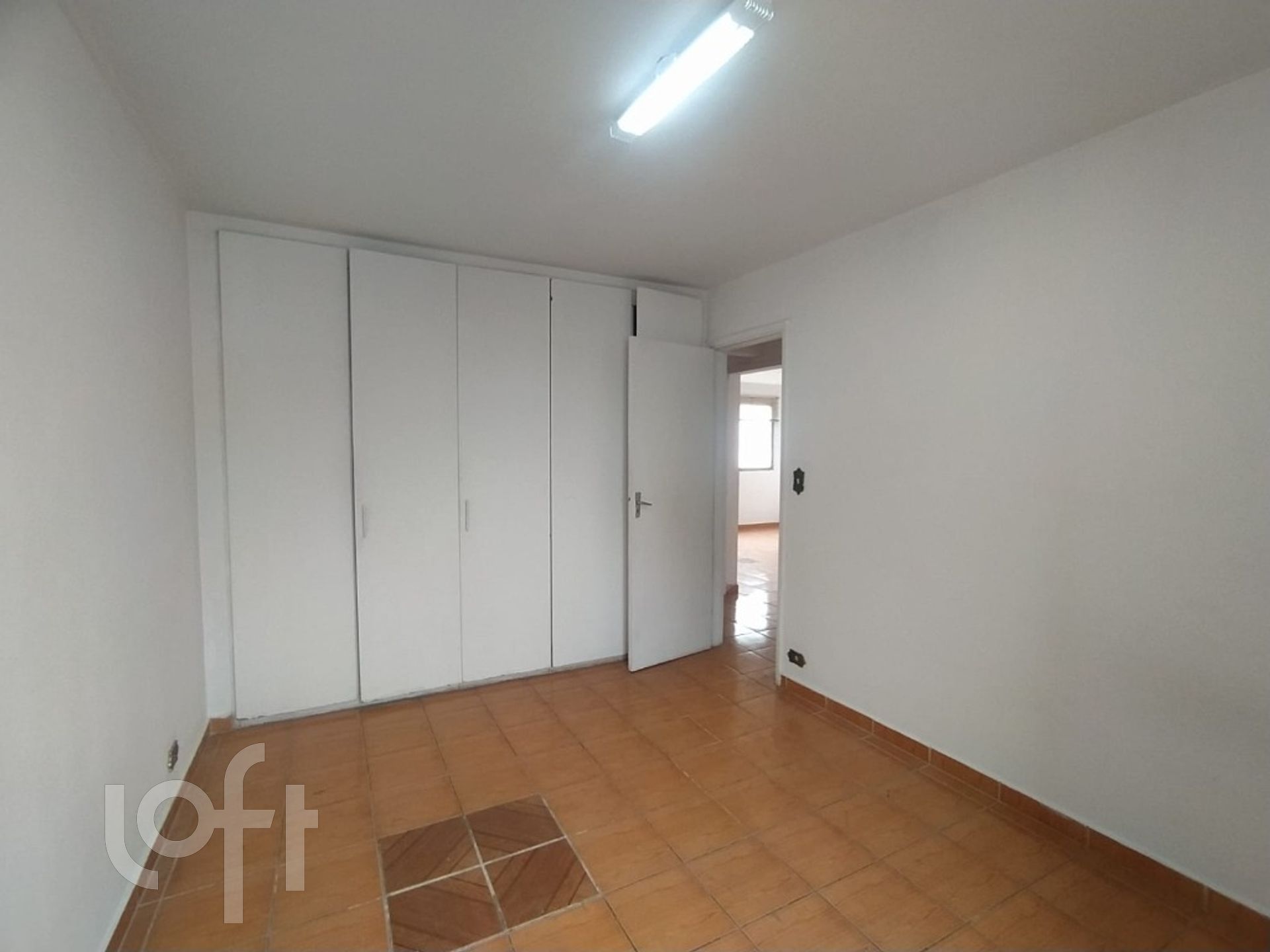 Apartamento à venda com 2 quartos, 80m² - Foto 10