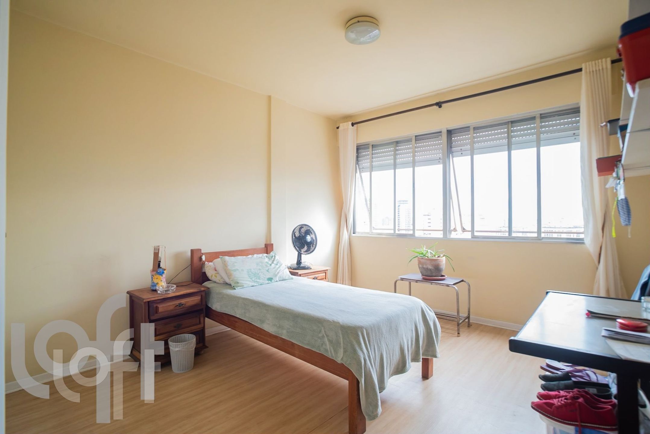 Apartamento à venda com 3 quartos, 135m² - Foto 3