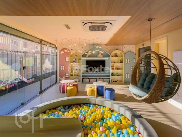 Apartamento com 116m², 3 dormitórios, 3 suítes, 2 vagas, Rio Branco em Porto Alegre