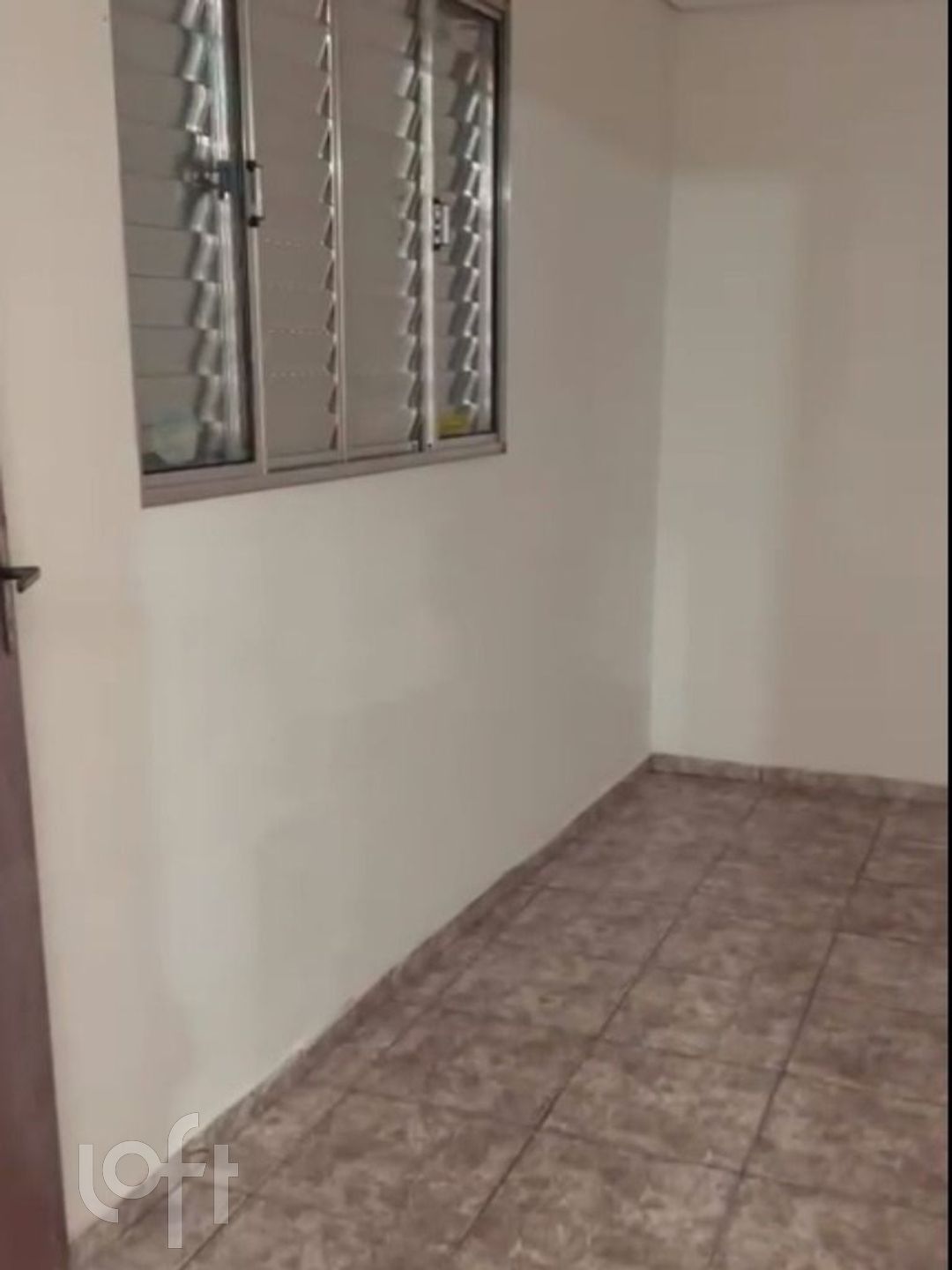 Casa à venda com 3 quartos, 136m² - Foto 2