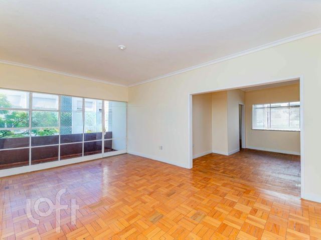 Apartamento com 118m², 3 dormitórios, 1 suíte, Bom Fim em Porto Alegre