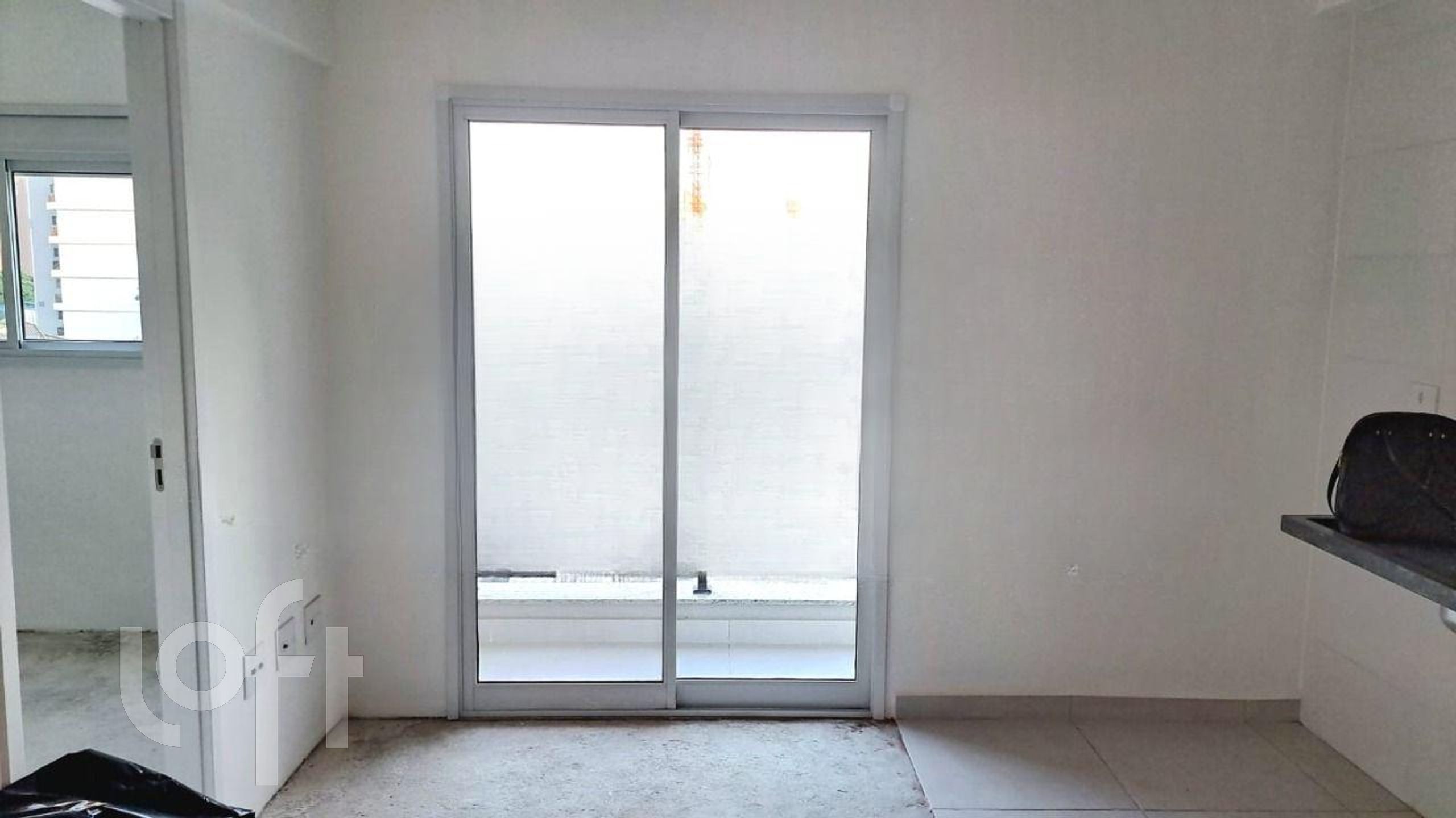 Apartamento à venda com 1 quarto, 30m² - Foto 31