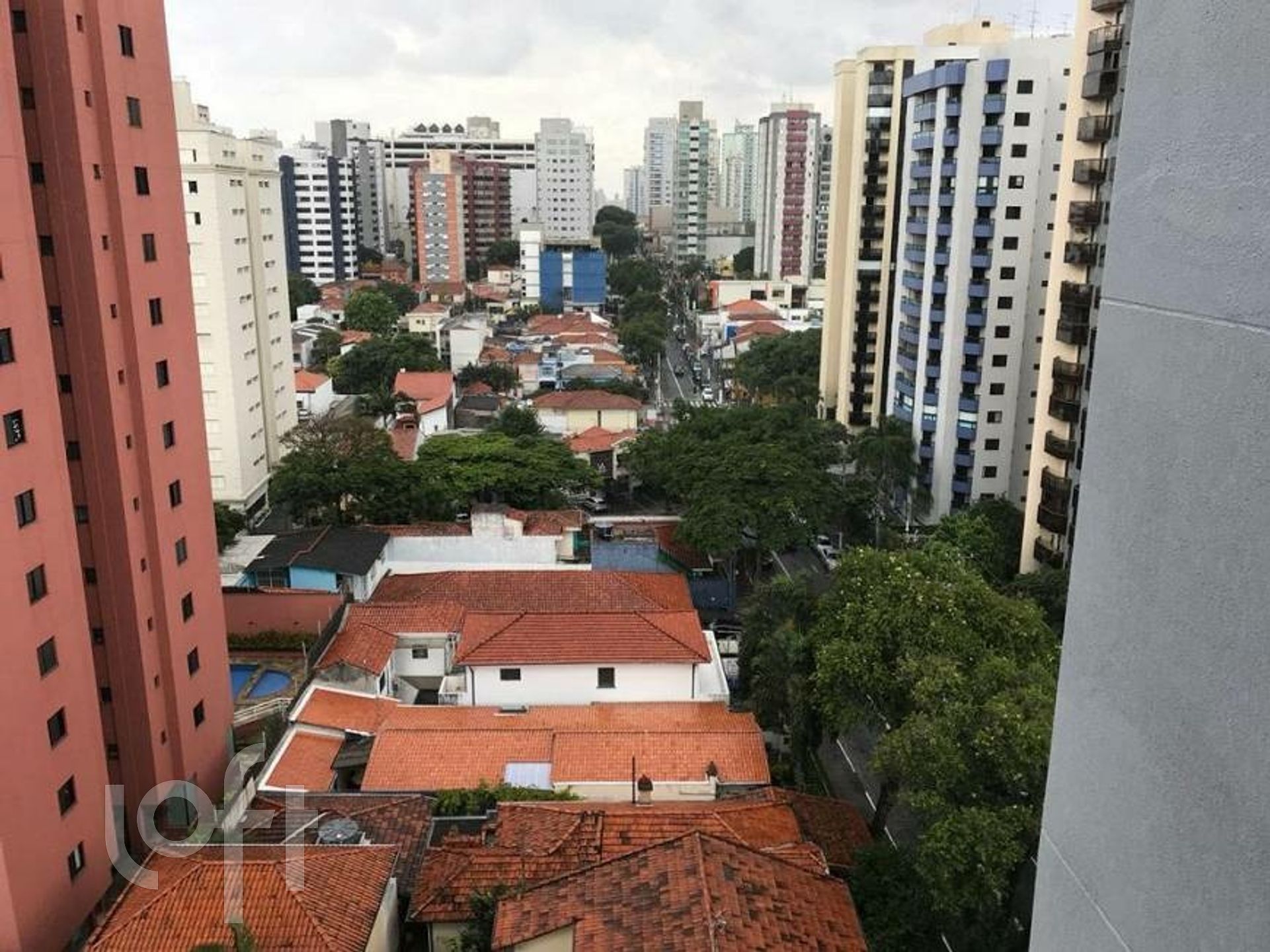 Apartamento à venda com 3 quartos, 81m² - Foto 1