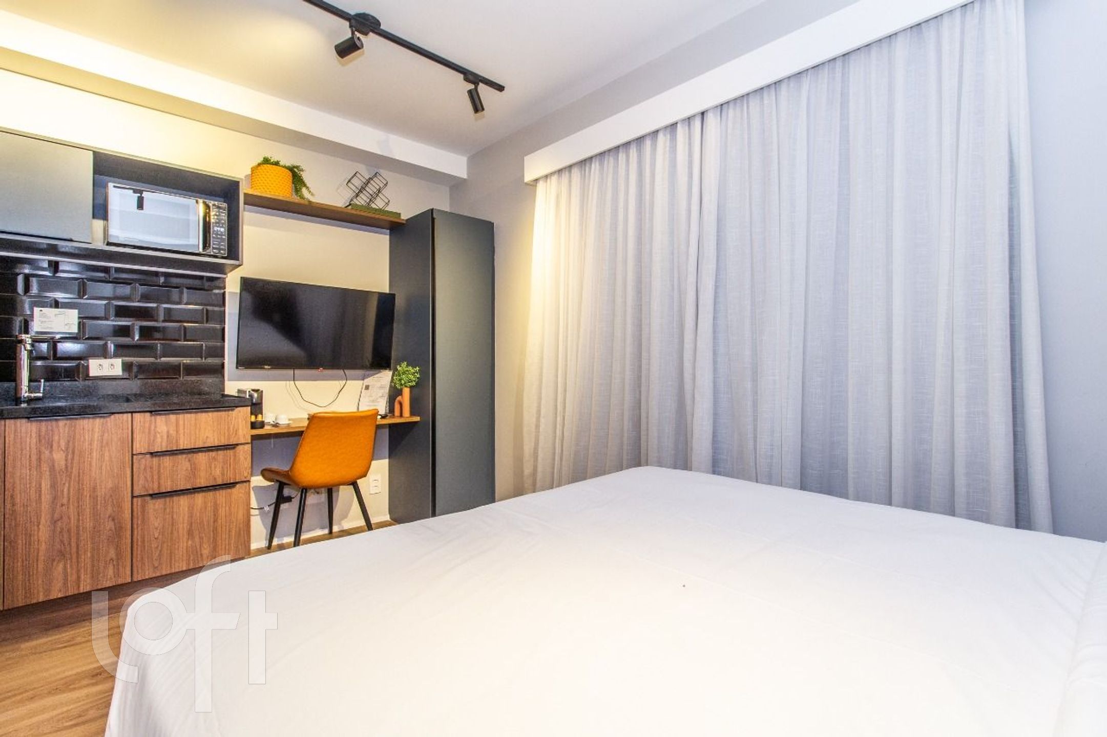 Apartamento à venda com 1 quarto, 27m² - Foto 2