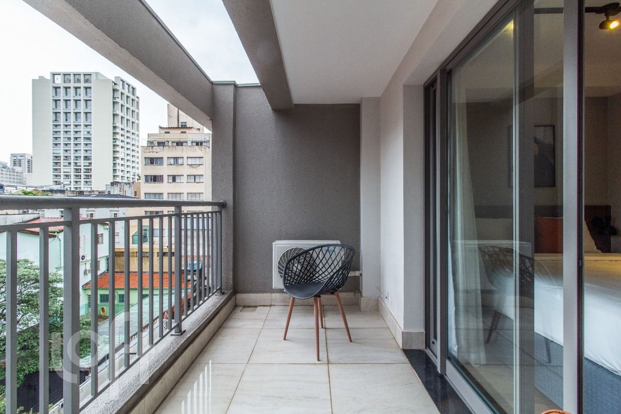 Apartamento à venda com 1 quarto, 27m² - Foto 8