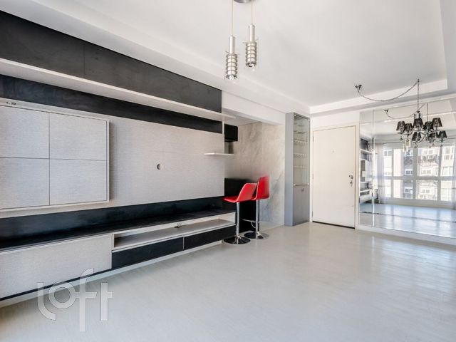 Apartamento com 67m², 2 dormitórios, 1 suíte, 1 vaga, Chácara das Pedras em Porto Alegre