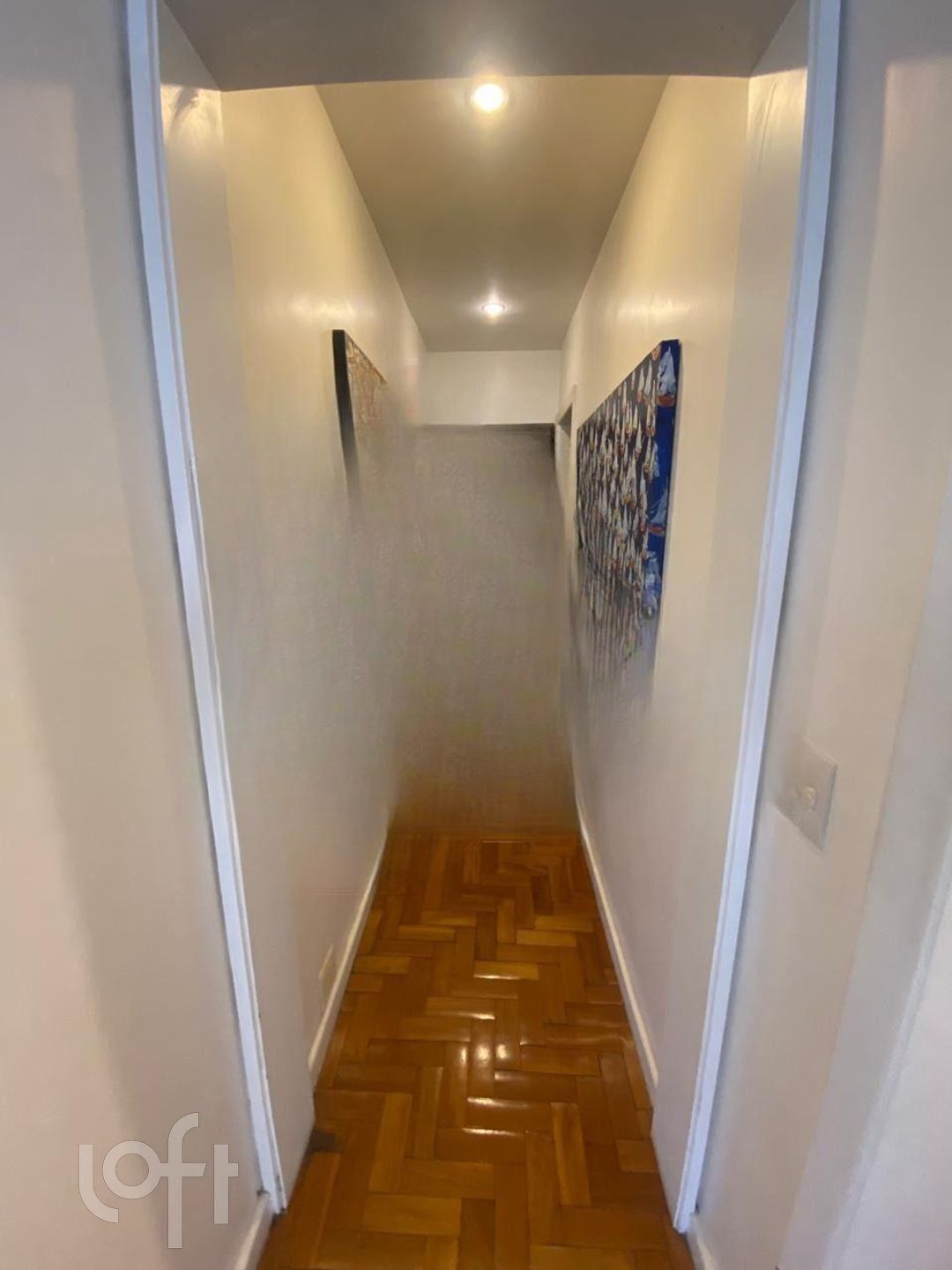 Apartamento à venda com 3 quartos, 140m² - Foto 4