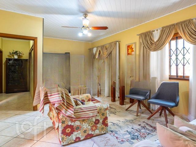 Casa com 146m², 3 dormitórios, 1 suíte, 2 vagas, Cristo Redentor em Porto Alegre