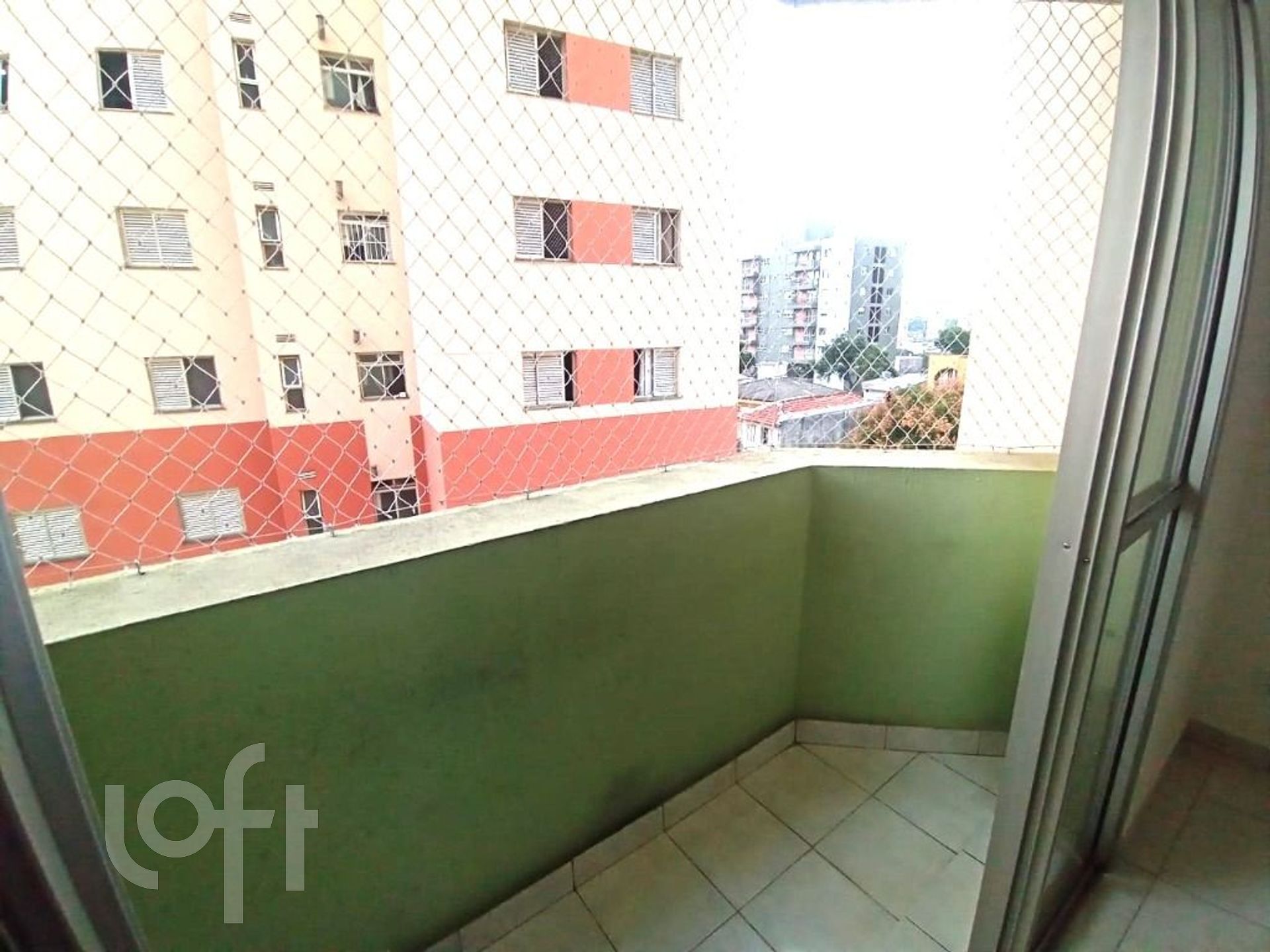 Apartamento à venda com 2 quartos, 63m² - Foto 3