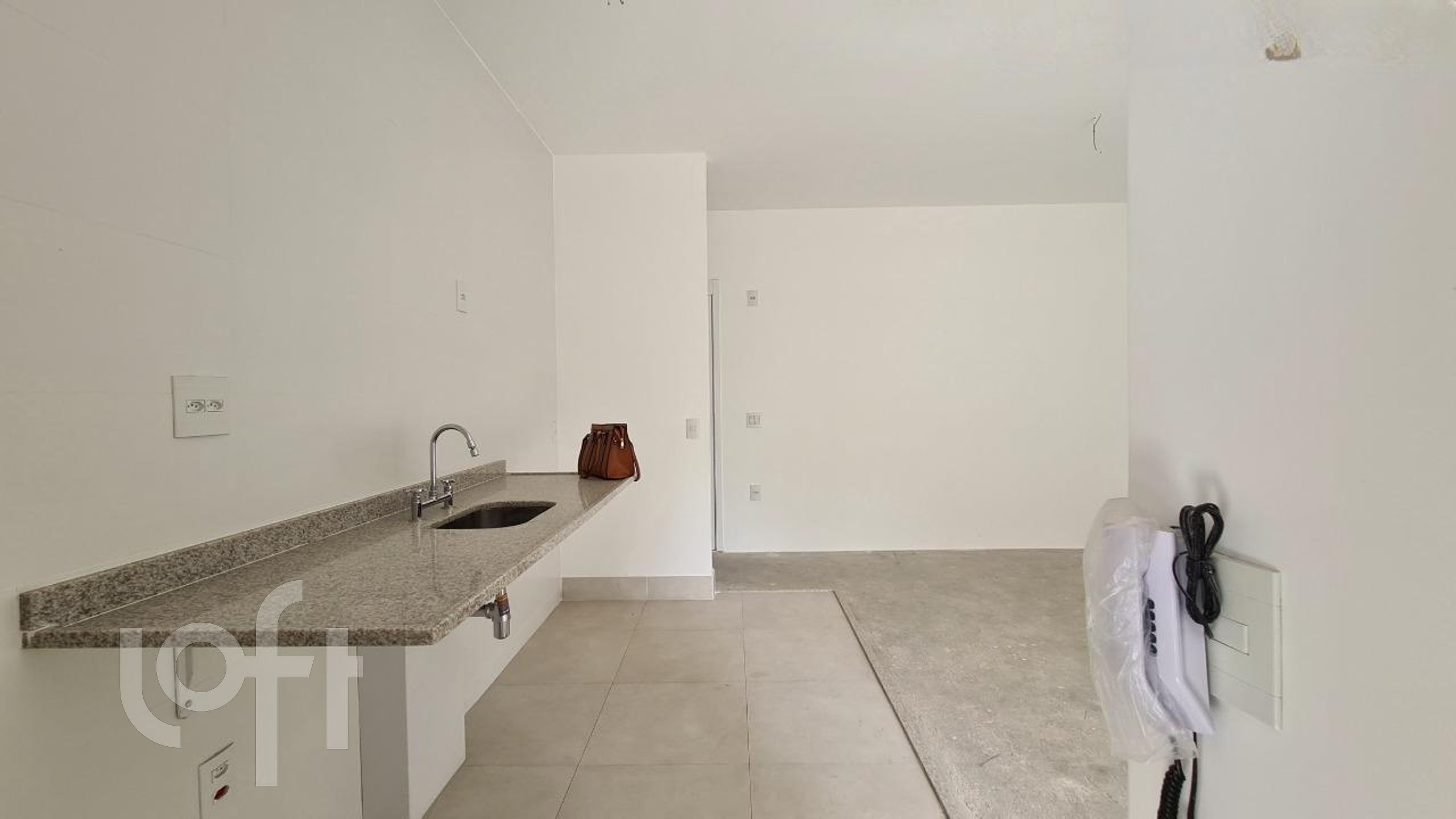 Apartamento à venda com 2 quartos, 76m² - Foto 13