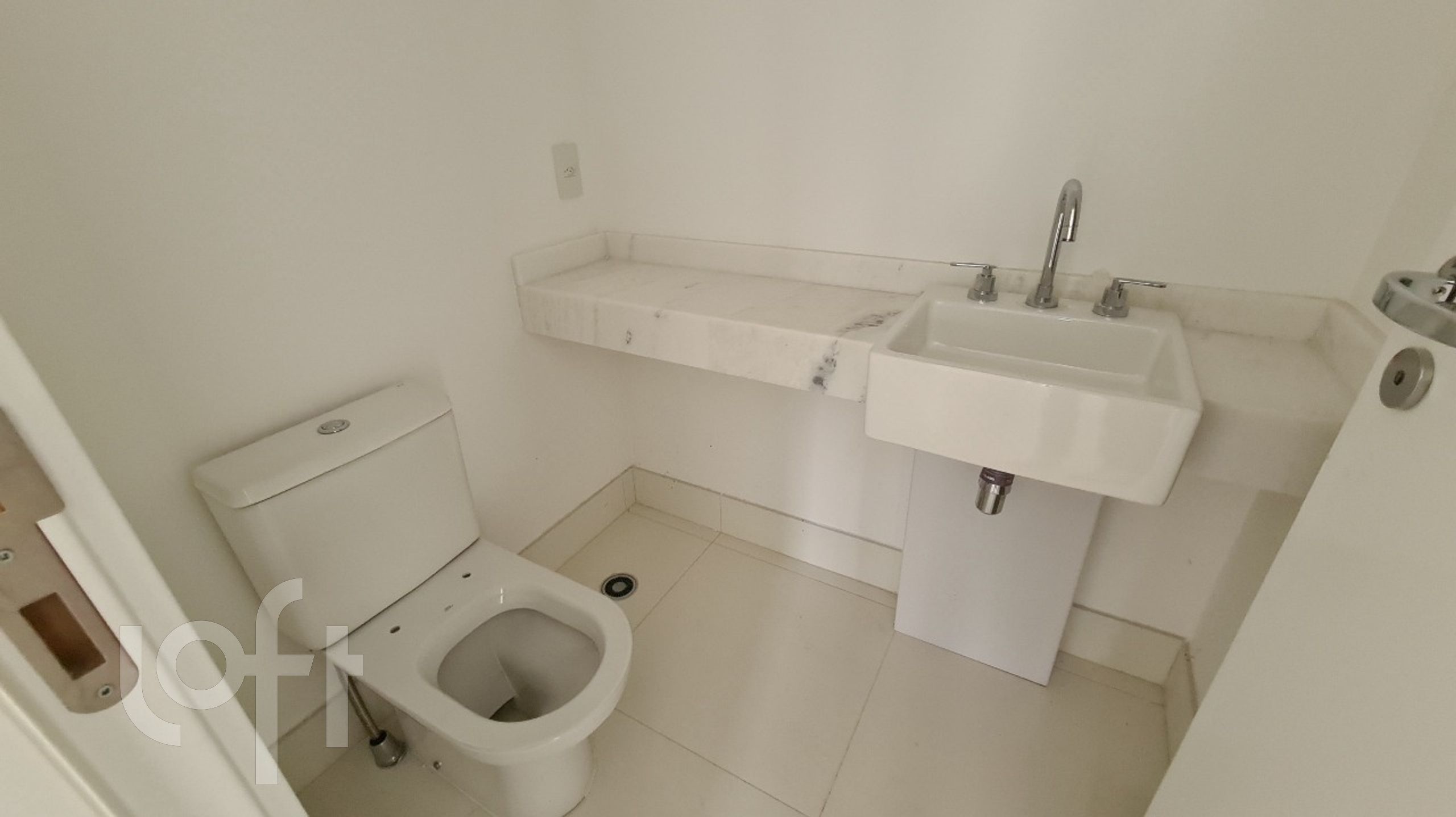 Apartamento à venda com 2 quartos, 76m² - Foto 17