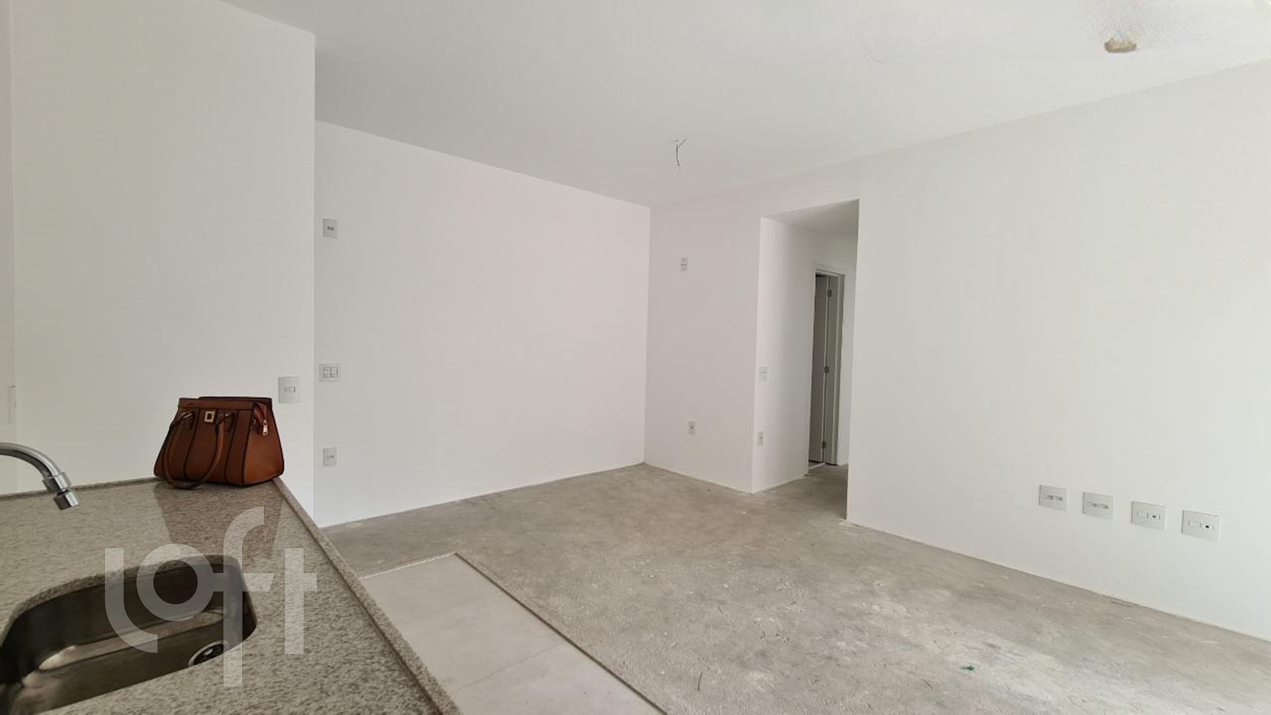 Apartamento à venda com 2 quartos, 76m² - Foto 12