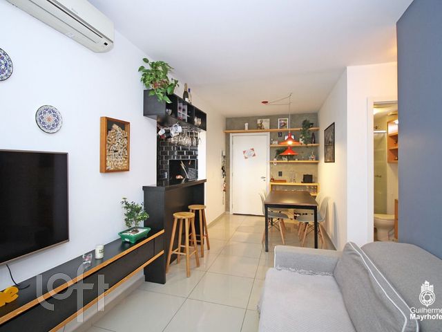 Apartamento com 59m², 2 dormitórios, 1 suíte, 1 vaga, São João em Porto Alegre
