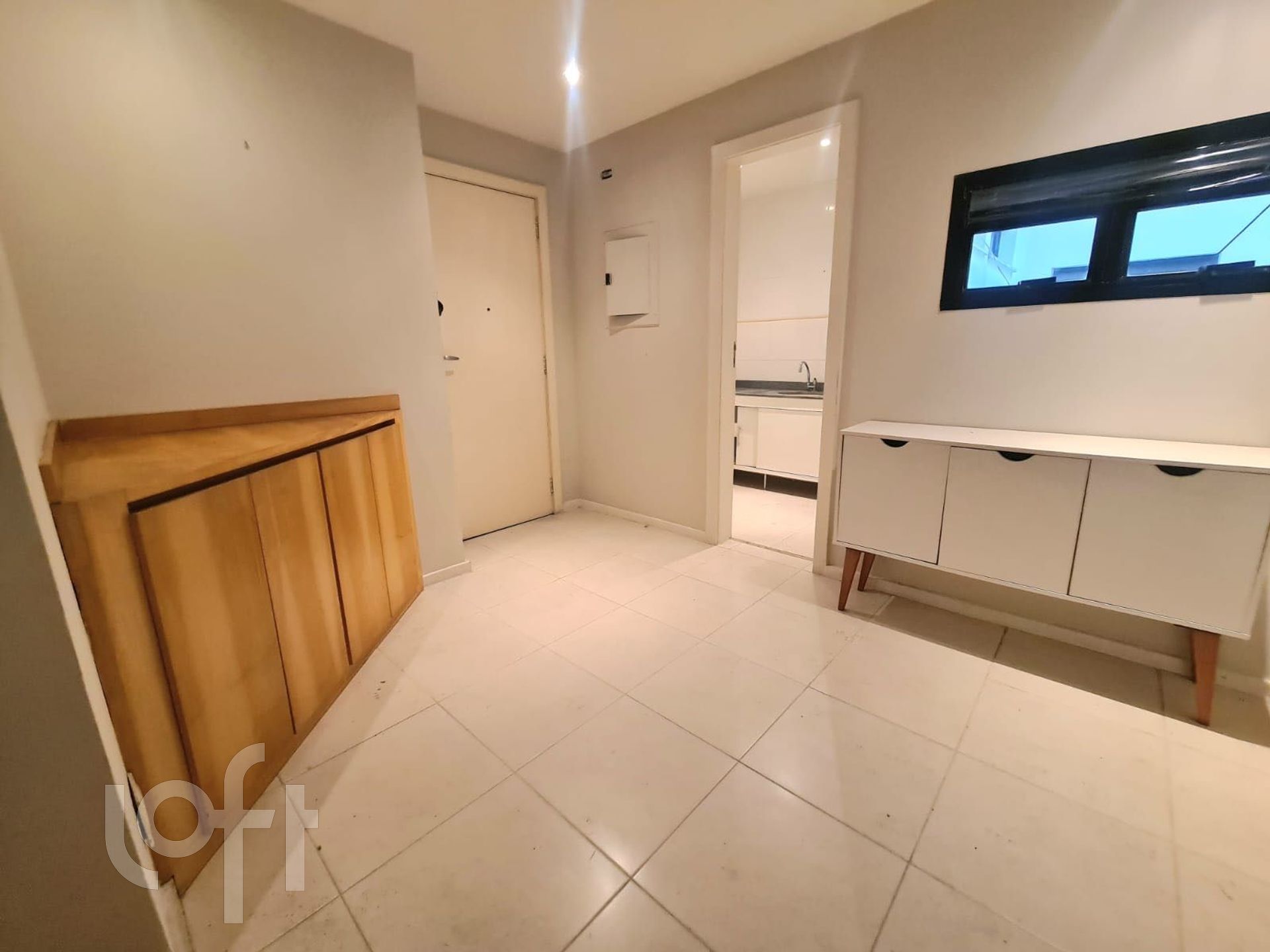 Apartamento à venda com 2 quartos, 95m² - Foto 20