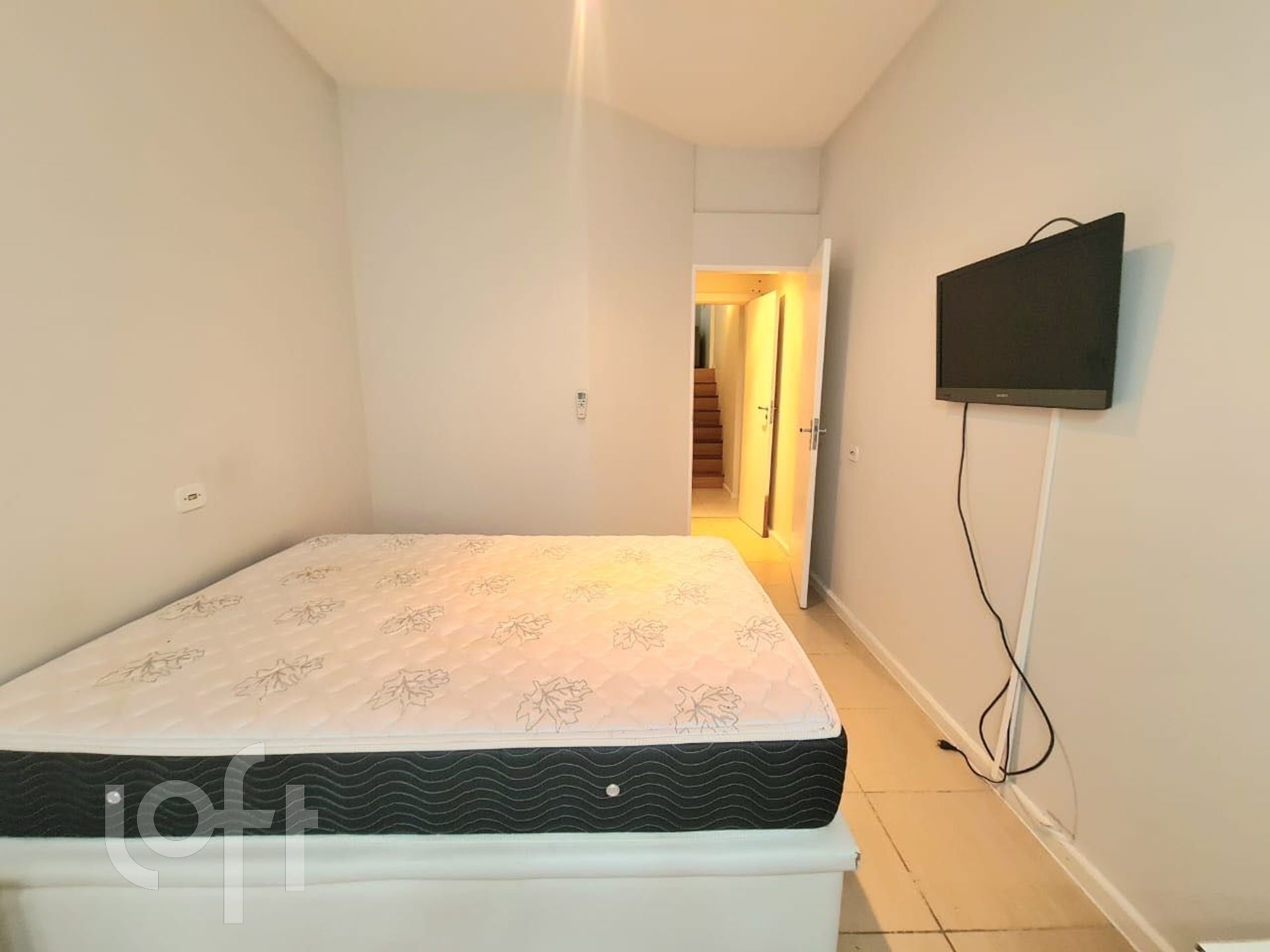 Apartamento à venda com 2 quartos, 95m² - Foto 25