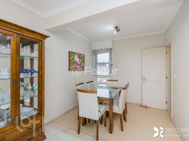 Apartamento com 112m², 3 dormitórios, 1 suíte, 1 vaga, Chácara das Pedras em Porto Alegre