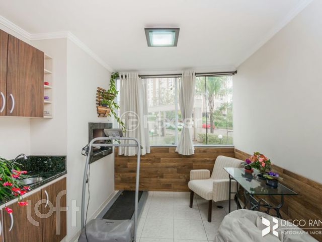 Apartamento com 112m², 3 dormitórios, 1 suíte, 1 vaga, Chácara das Pedras em Porto Alegre