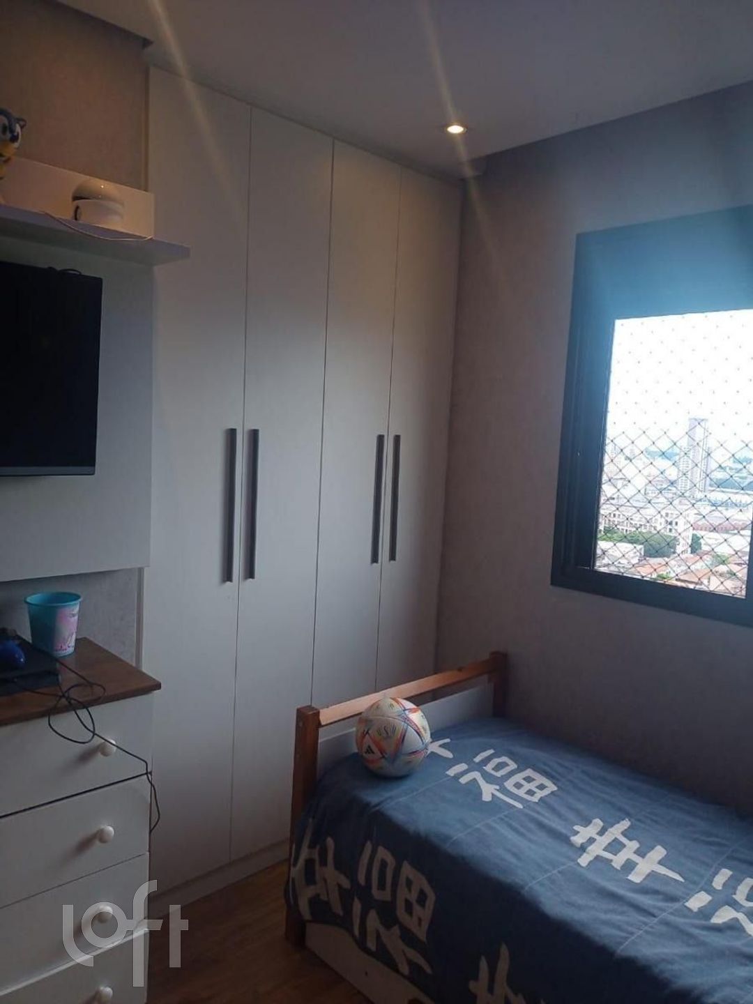 Apartamento à venda com 2 quartos, 70m² - Foto 3