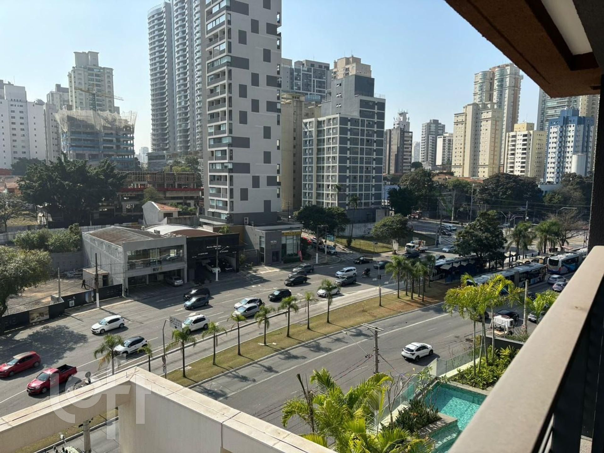 Apartamento à venda com 1 quarto, 35m² - Foto 11