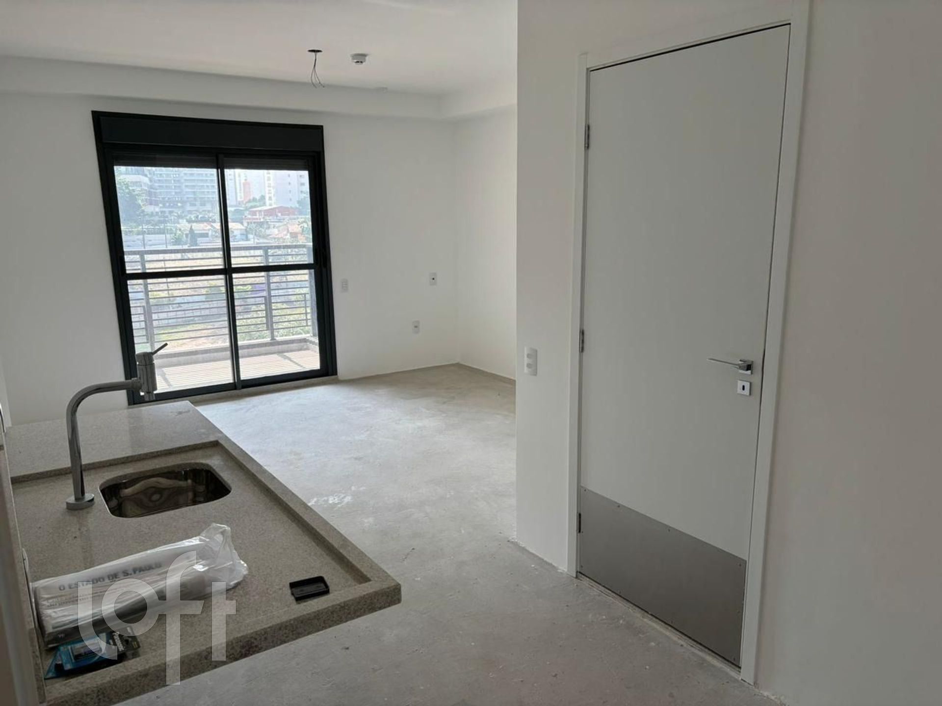 Apartamento à venda com 1 quarto, 35m² - Foto 3