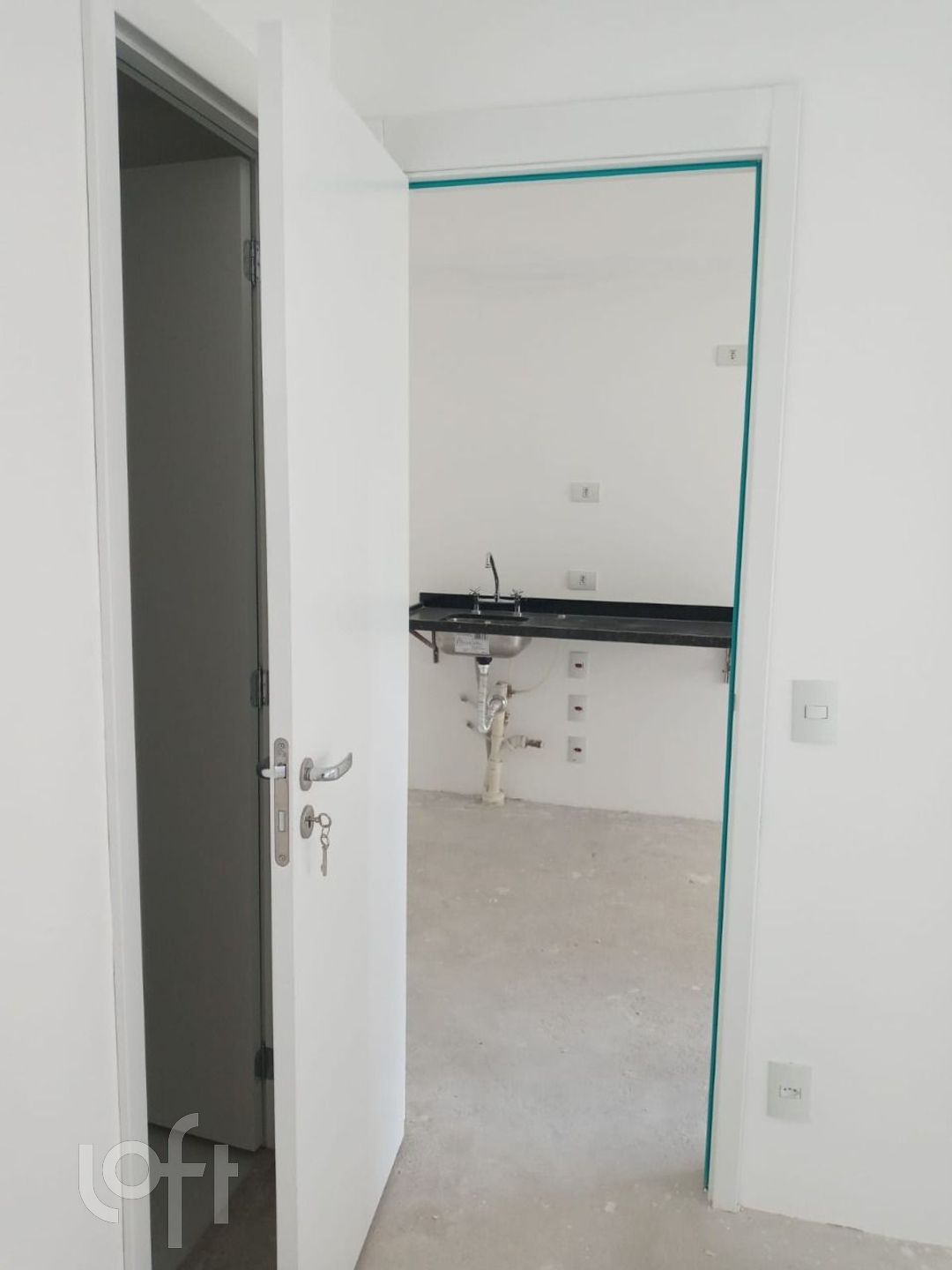 Apartamento à venda com 1 quarto, 28m² - Foto 6