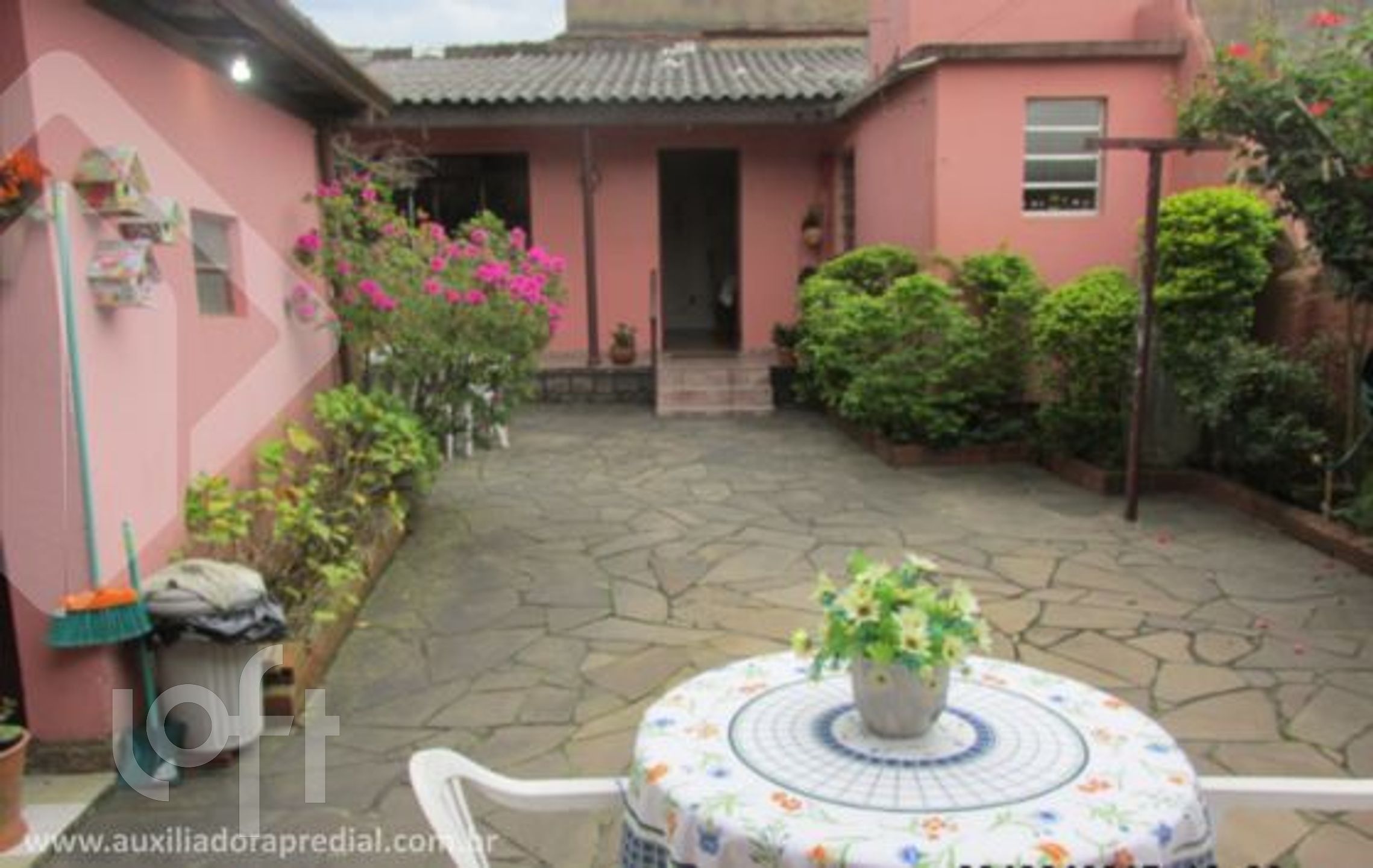 Imagem da propriedade 2